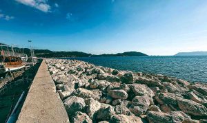 Kaş Mendirek ve Deniz Feneri