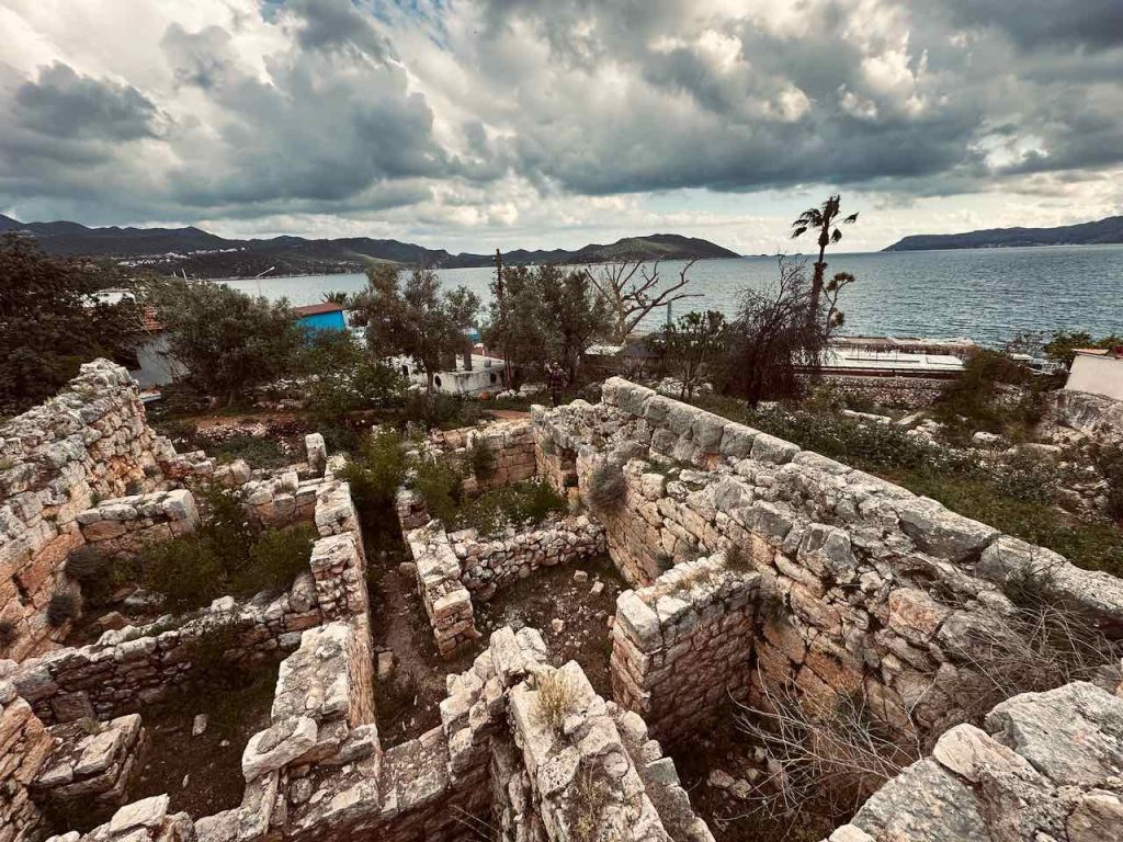 kaş mabet tapınak